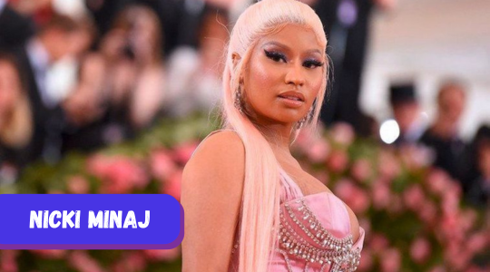 Nicki Minaj: La Reine du Rap et Icône de la Mode Y2K